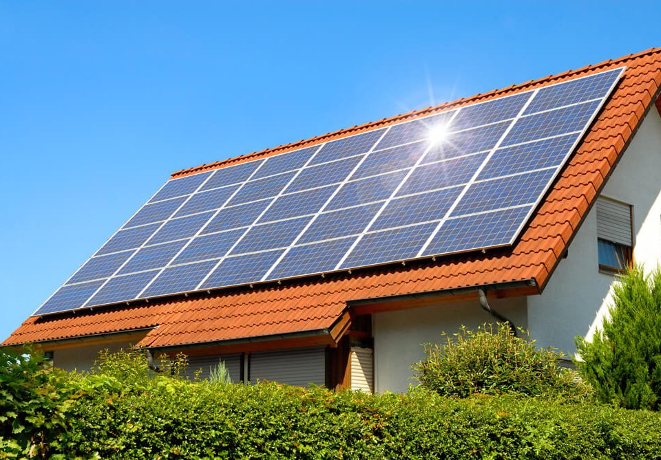 sistema-fotovoltaico-entenda-o-que-e-e-qual-e-a-sua-vida-util